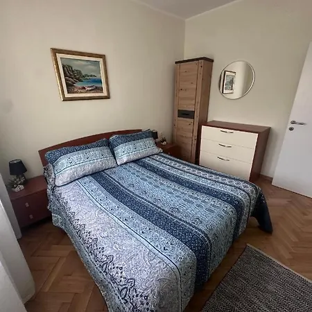 Mjesto Gdje Pocinje Savrsen Odmor Udobna Kuca Za Nezaboravne Dane Ispunjene Mirom I Srecom * Zadar